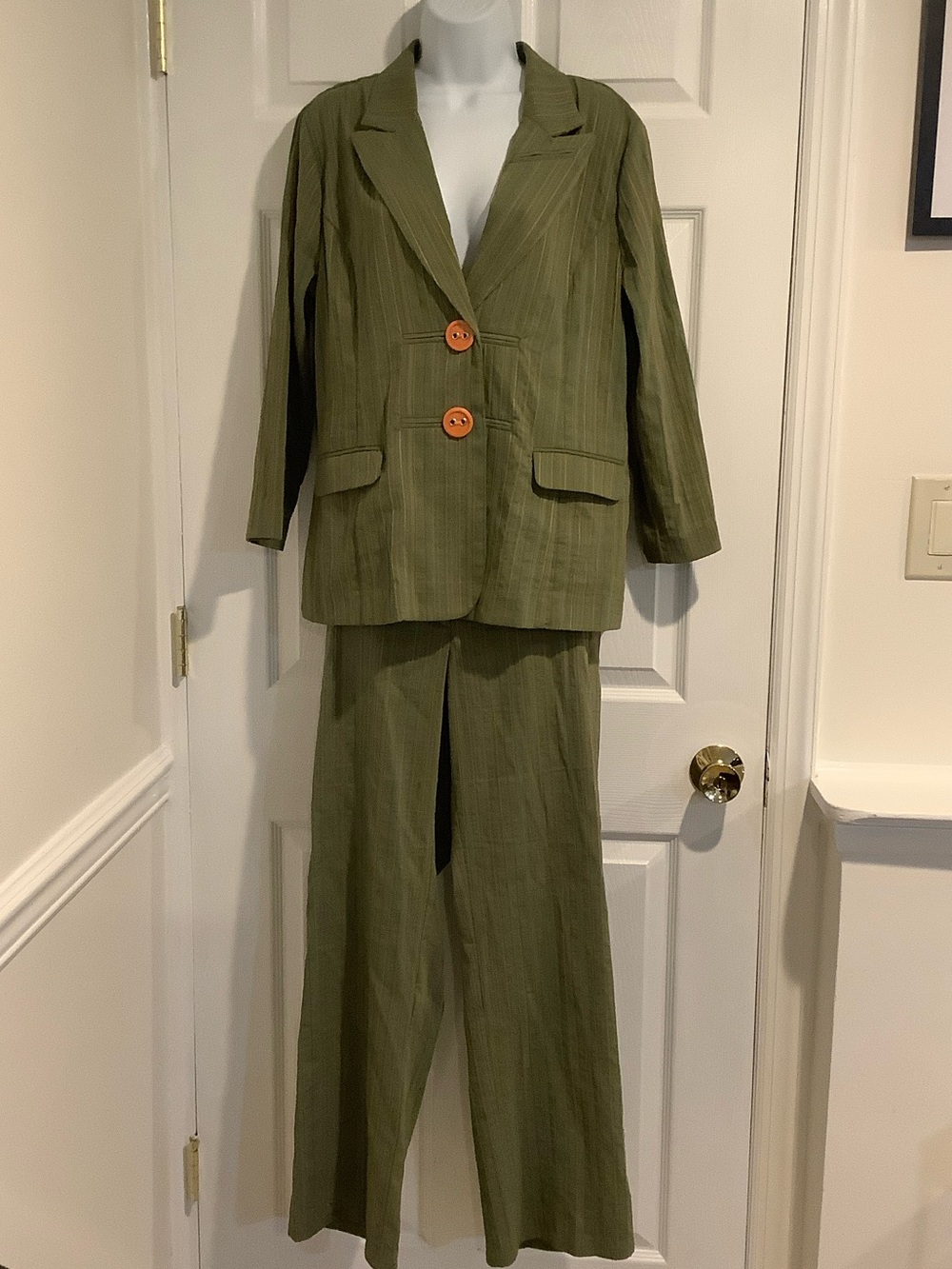 B. MARKS Olive Green/Orange Striped Textured Eclectic Indie Funky Pantsuit 12/14